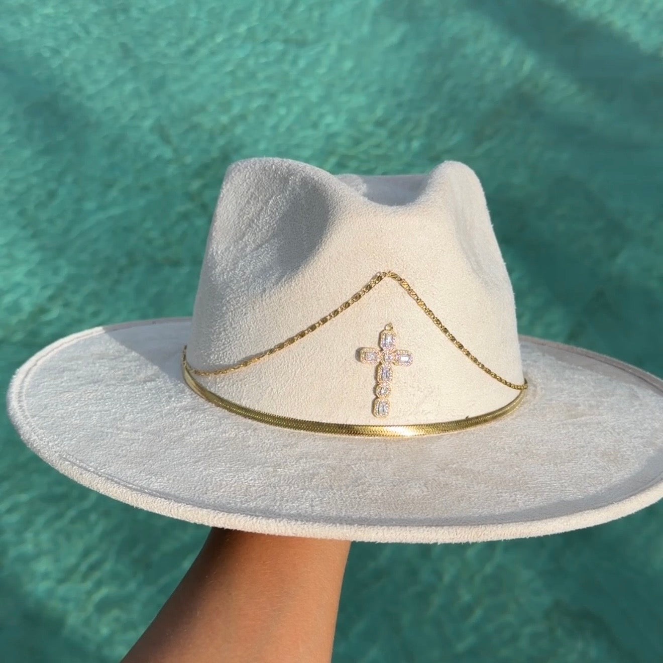 Aman Hat